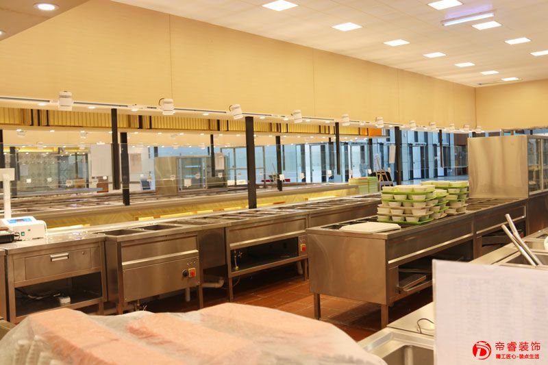 华为餐厅厨房区